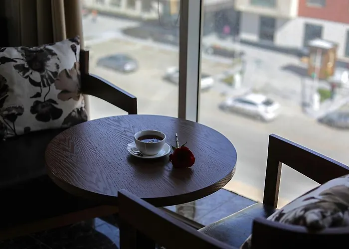 Arto Aparthotel